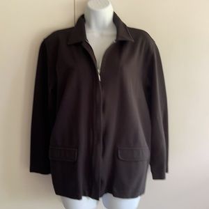 Women Blazer. Petite L. Liz clayborne